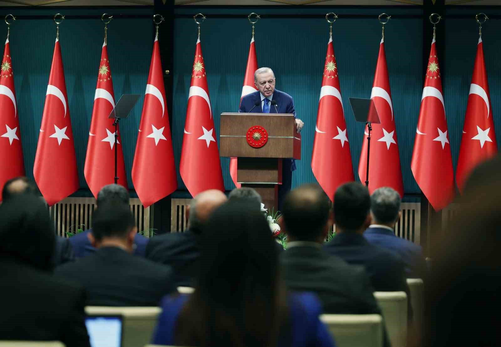 Cumhurbaşkanı Erdoğan: "Yolun sonunda kardeşlik vardır, kalkınma vardır; barış, huzur, dayanışma ve istikbali birlikte inşa etme iradesi vardır"