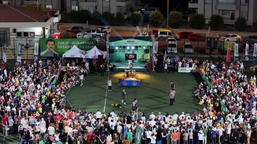 Karatay Yaz Spor Okulları 2025 Dönemi Sona Erdi | 6 Bin 300 Çocuk ve Genç Sporla Buluştu